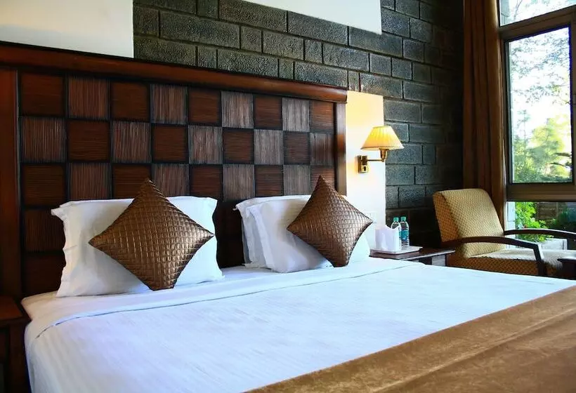 ホテル Kasauli Castle Resort
