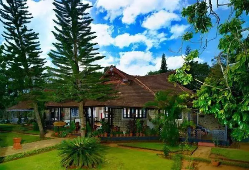 ホテル Ktdc Lake Palace Thekkady