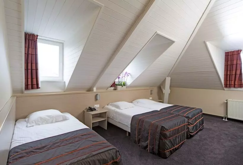 هتل Leo Station, Villa Et Annexes