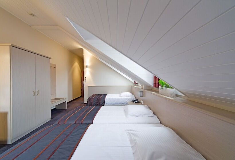 בית מלון כפרי Leo Station, Villa Et Annexes