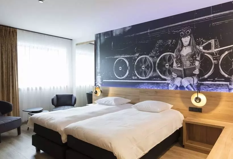 هتل Leo Station, Villa Et Annexes