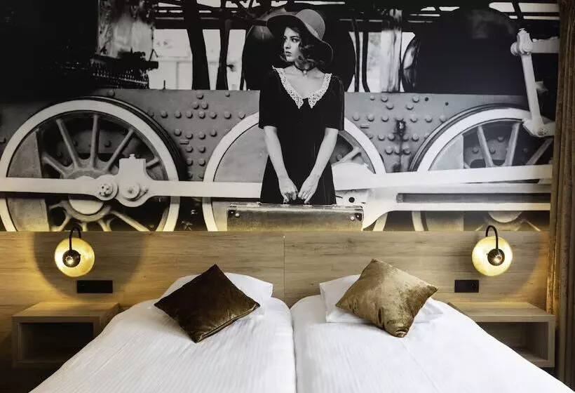 هتل Leo Station, Villa Et Annexes