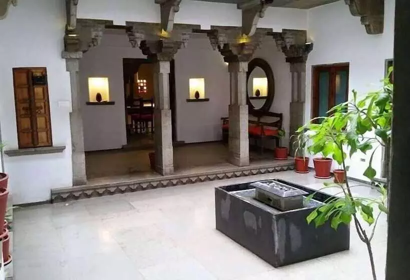 Hotel Madri Haveli