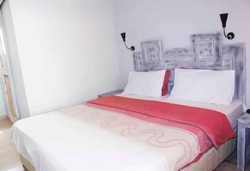 Sarges Hotel Managed By Continent