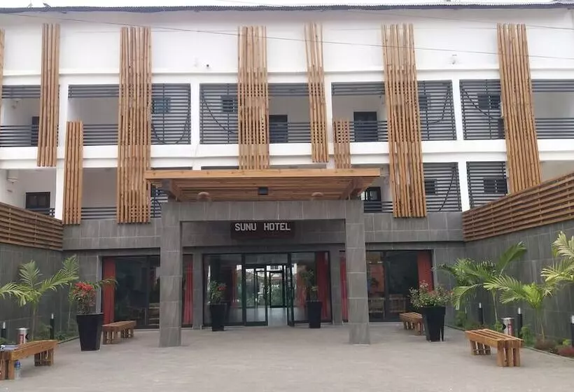 Sarges Hotel Managed By Continent