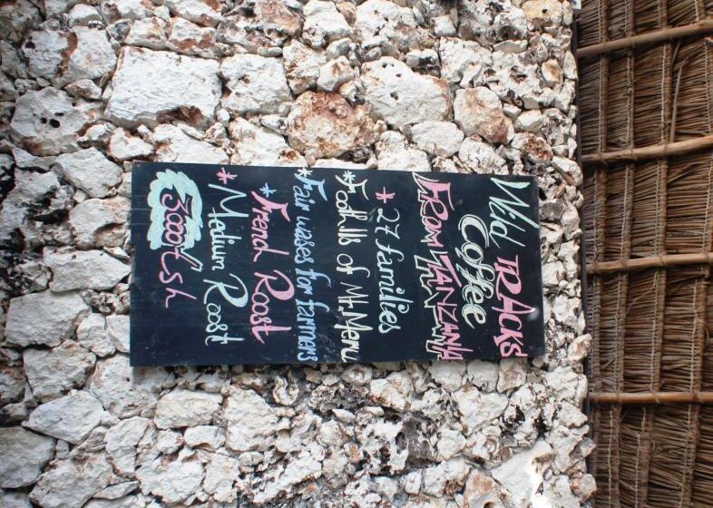 בית מלון כפרי Smiles Beach