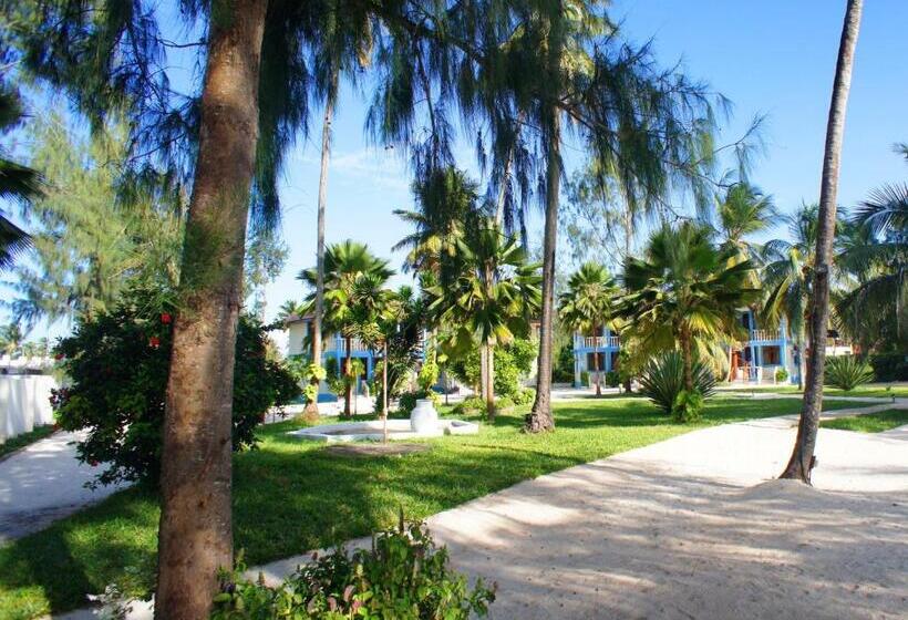 בית מלון כפרי Smiles Beach