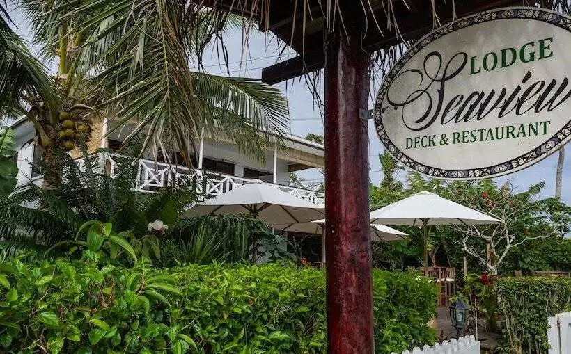 هتل The Seaview Lodge