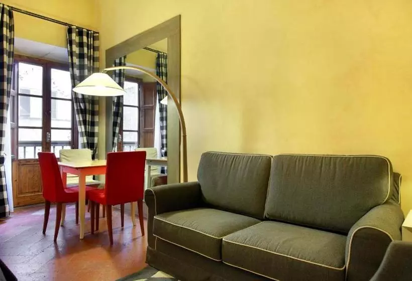 Piccolo Residence Apart