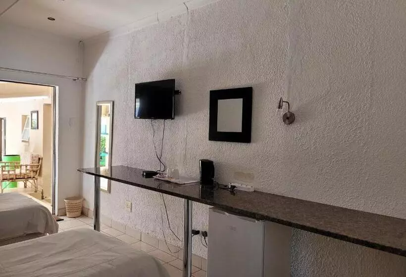 196 On Victoria Bed & Breakfast