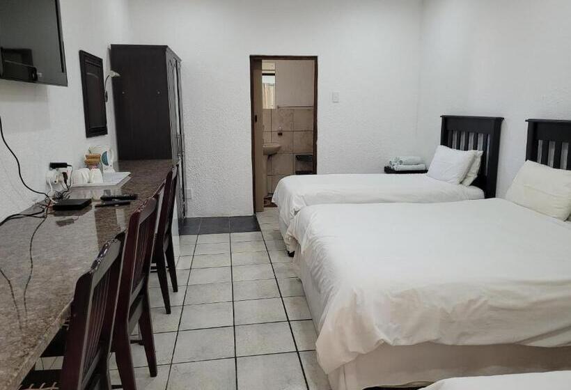 196 On Victoria Bed & Breakfast