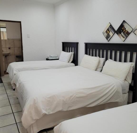 196 On Victoria Bed & Breakfast