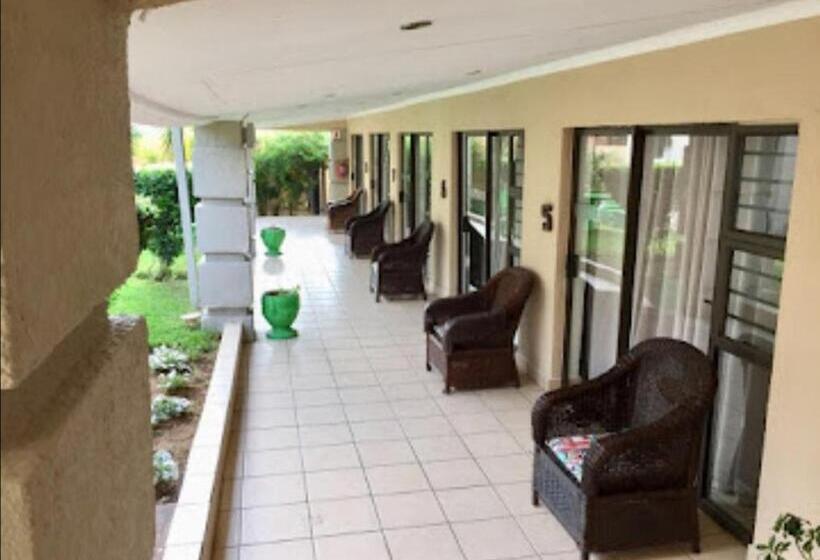 196 On Victoria Bed & Breakfast