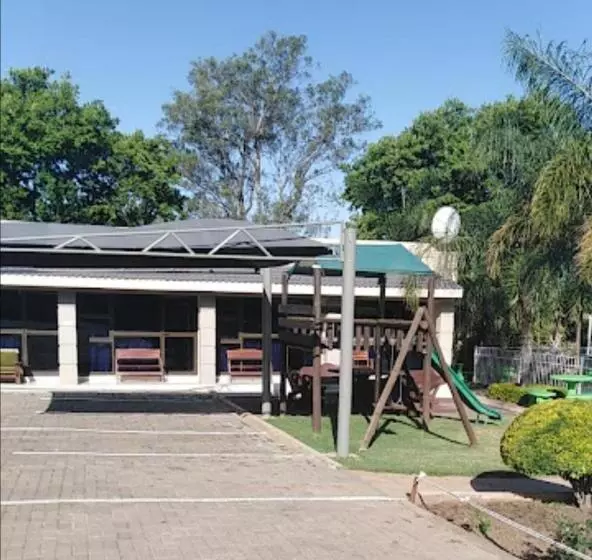 196 On Victoria Bed & Breakfast