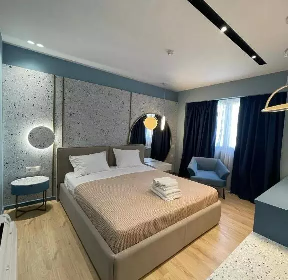 هتل B&b Visar Rooms