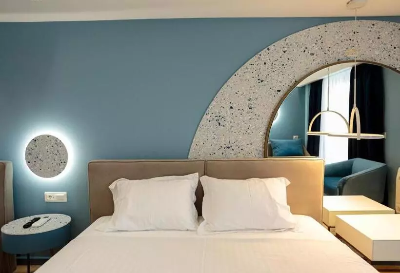 هتل B&b Visar Rooms