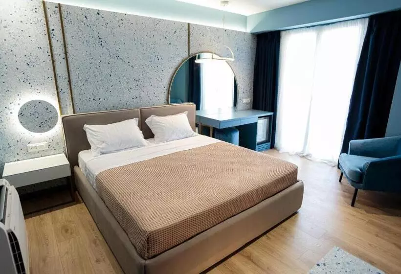 هتل B&b Visar Rooms