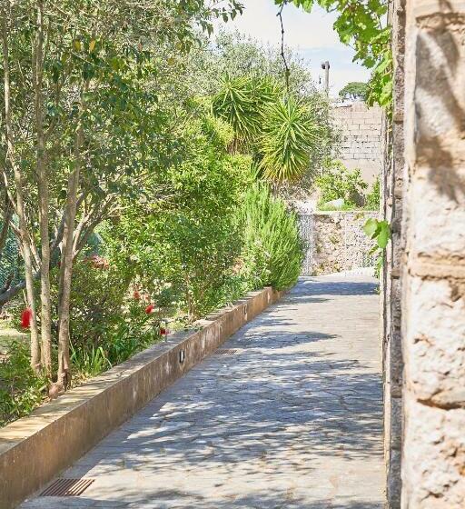 تختخواب و صبحانه Villa La Gitana