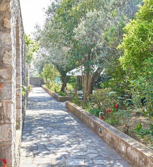 تختخواب و صبحانه Villa La Gitana