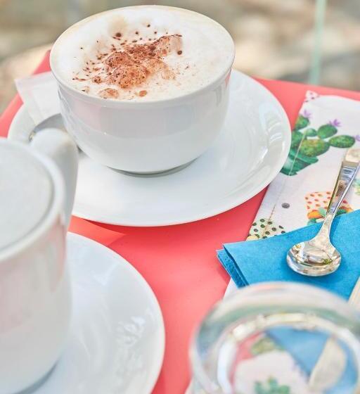 تختخواب و صبحانه Villa La Gitana