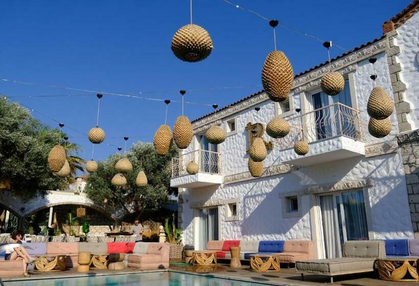 Rupa Otel Alacatı  Adults Only