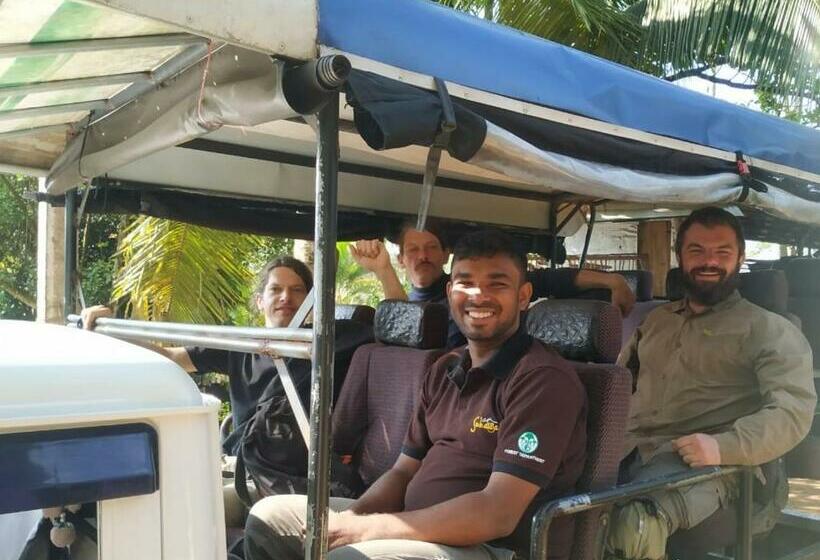 Majatalo Rainforest Breath   Sinharaja And Patna