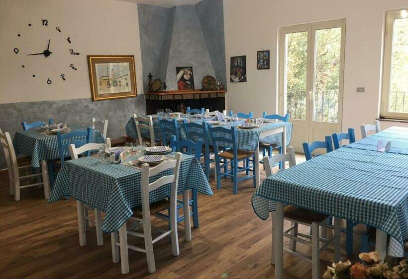 Отель Azienda Agrituristica S Argalasi   B&b   Affittacamere Loc S Argalasi Austis