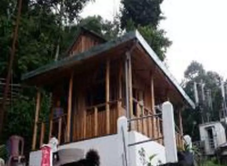 ホテル Little Hut Zelepla Eco Village Retreat By Stayapart