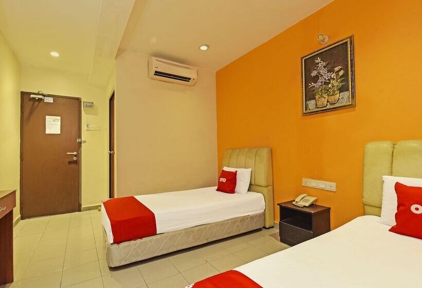 هتل Oyo 90510 Sahara