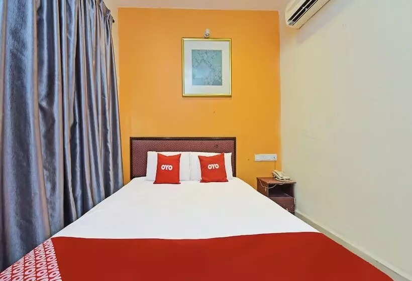 Hotelli Oyo 90510  Sahara