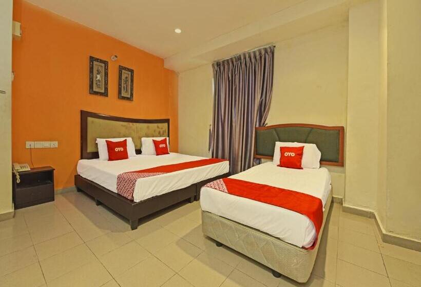 هتل Oyo 90510 Sahara