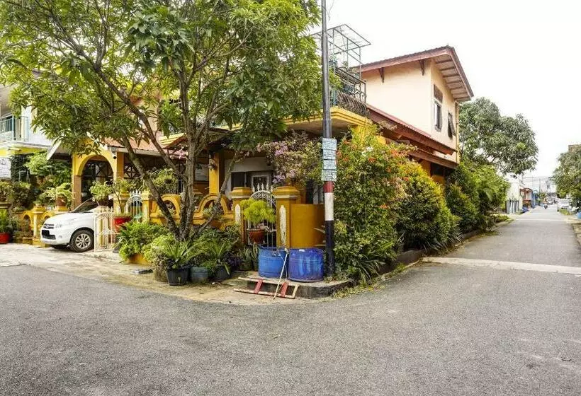 ホテル Spot On 91196 Manisee 2 Homestay Syariah