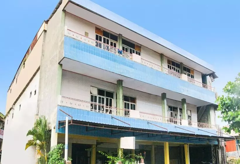 Spot On 91212 Hotel Kelimutu