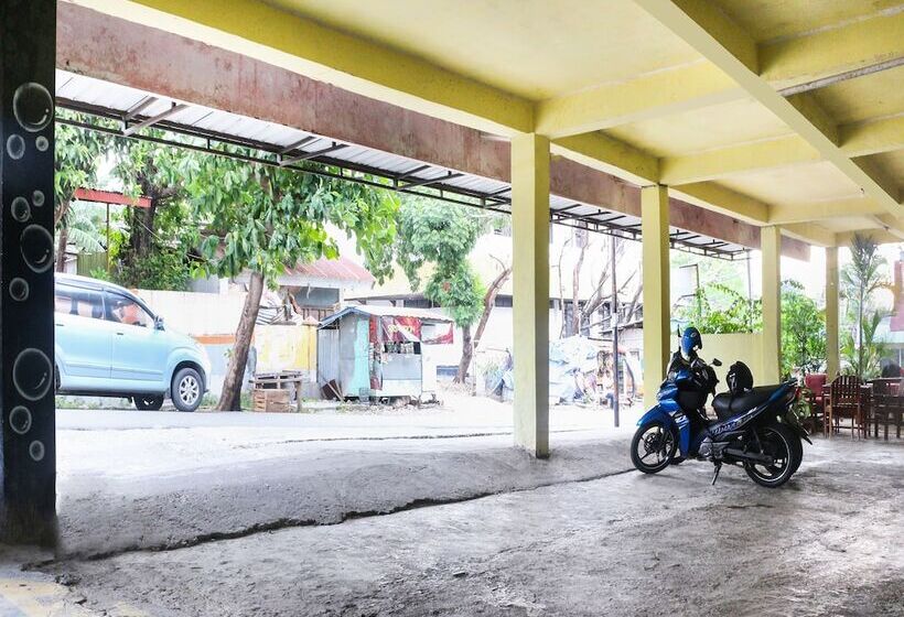 Spot On 91212 Hotel Kelimutu