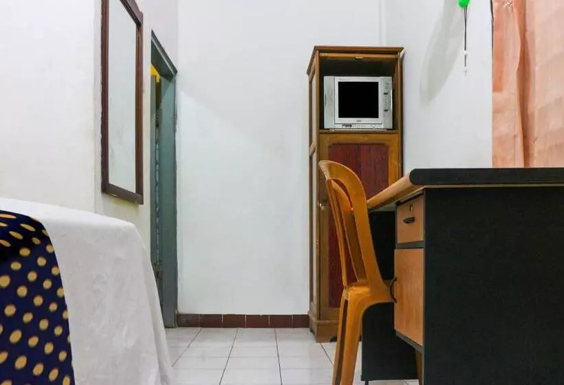 Spot On 91212 Hotel Kelimutu