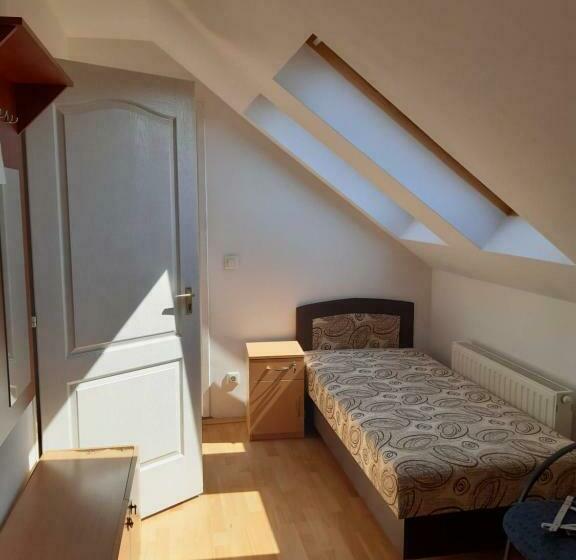 Pensjonat üveghíd Vendégház