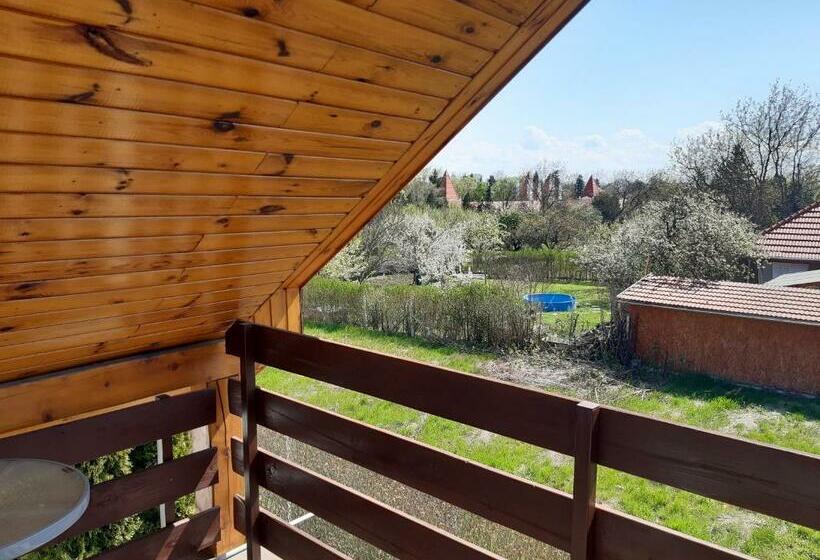 Pensjonat üveghíd Vendégház