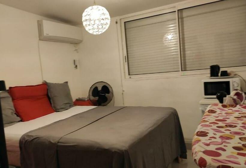 تختخواب و صبحانه Super Chambre équipée Chez L Habitant