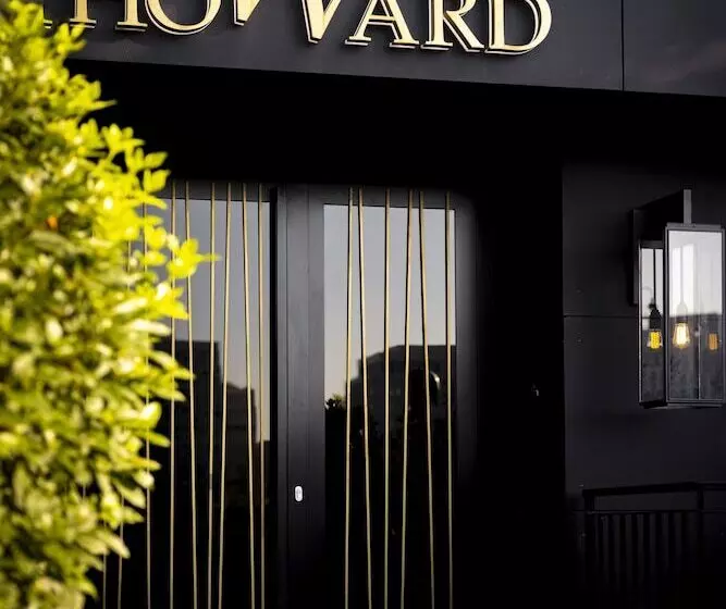 ホテル Howard Sur Seine  Asnieres Paris La Defense