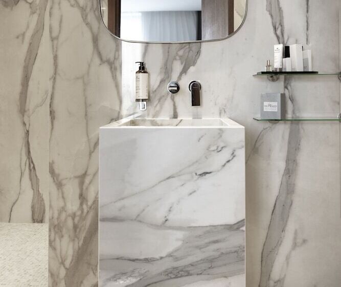 בית מלון כפרי Howard Sur Seine  Asnieres Paris La Defense