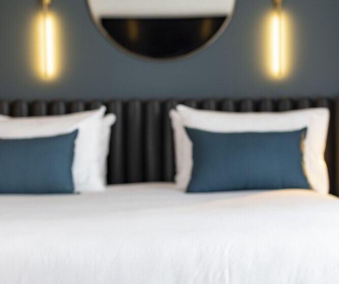 בית מלון כפרי Howard Sur Seine  Asnieres Paris La Defense