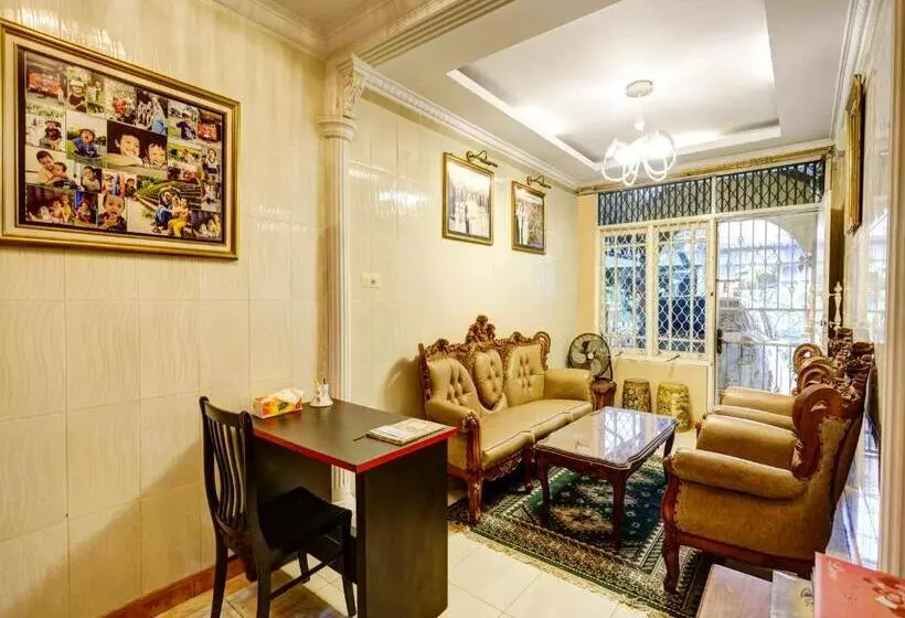 ホテル Oyo 91195 Manisee 1 Homestay Syariah
