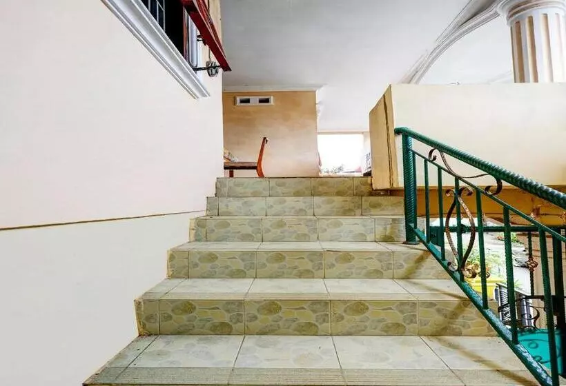 ホテル Oyo 91195 Manisee 1 Homestay Syariah