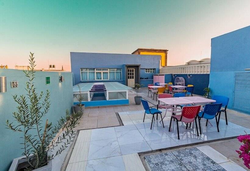 پانسیون Petit Hostel