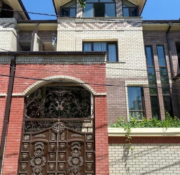 بنسيون Town House