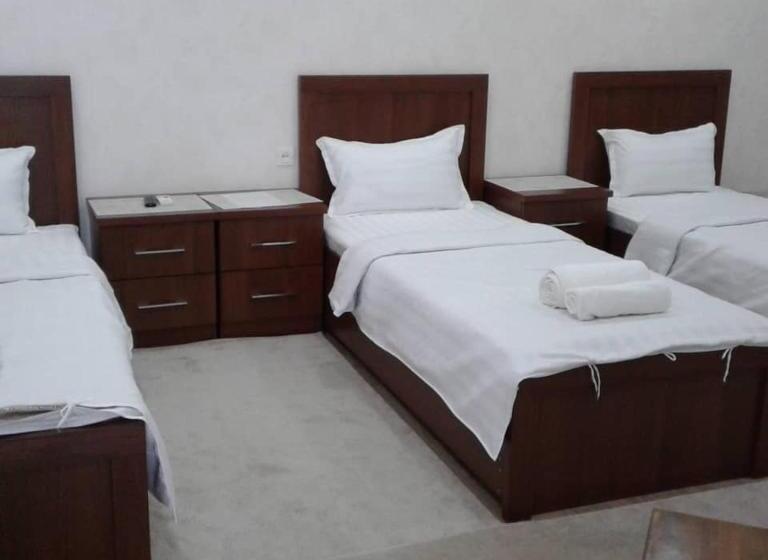 بنسيون Town House