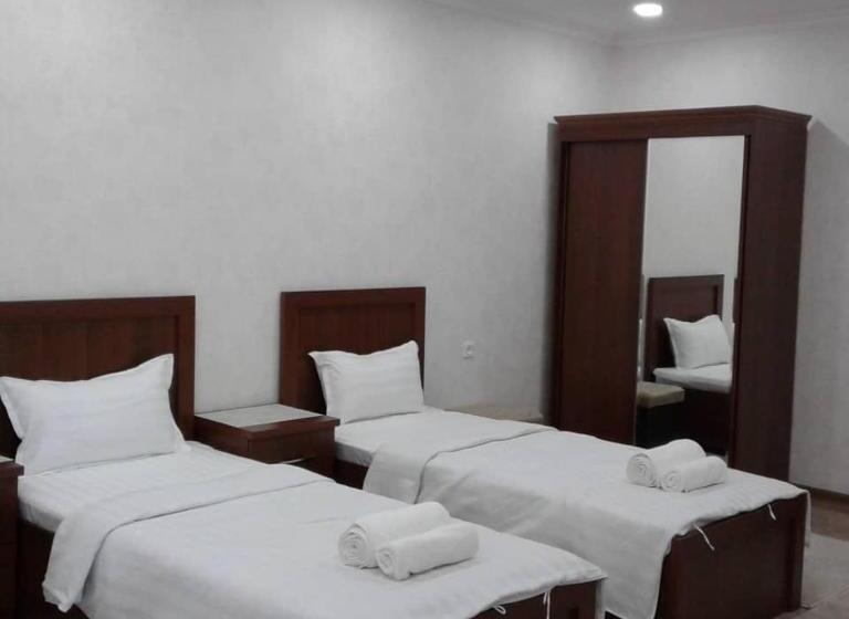 بنسيون Town House