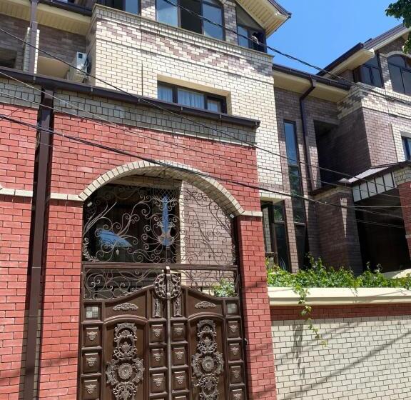 بنسيون Town House