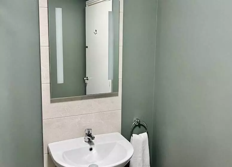 Dingle Harbour Lodge B&b