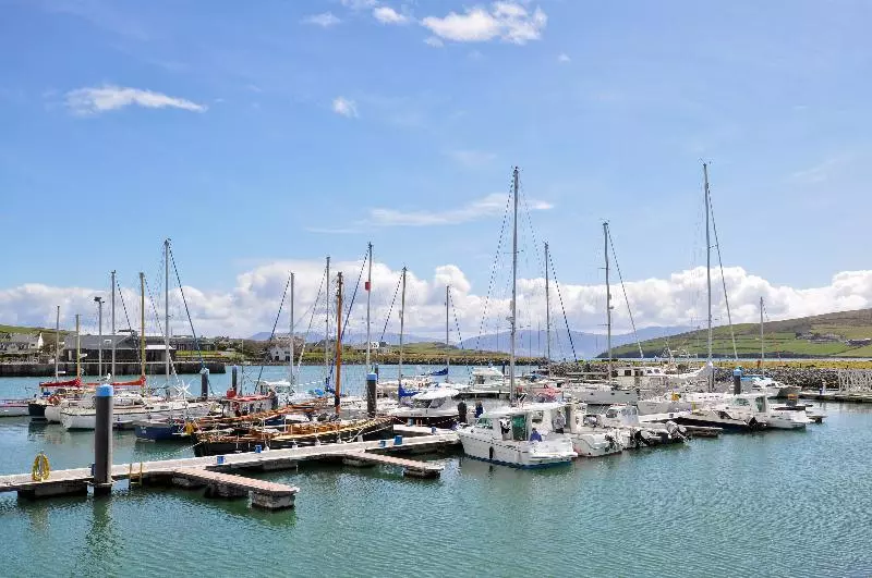 Dingle Harbour Lodge B&b